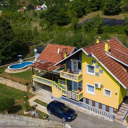 Hotel Pansion Renata Prozor Exteriér fotografie